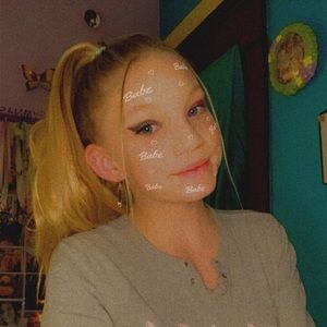 Meet your Posher, 🌱🍄abby